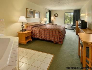 Americinn By Wyndham I-94 On Atv Trail Black River Falls