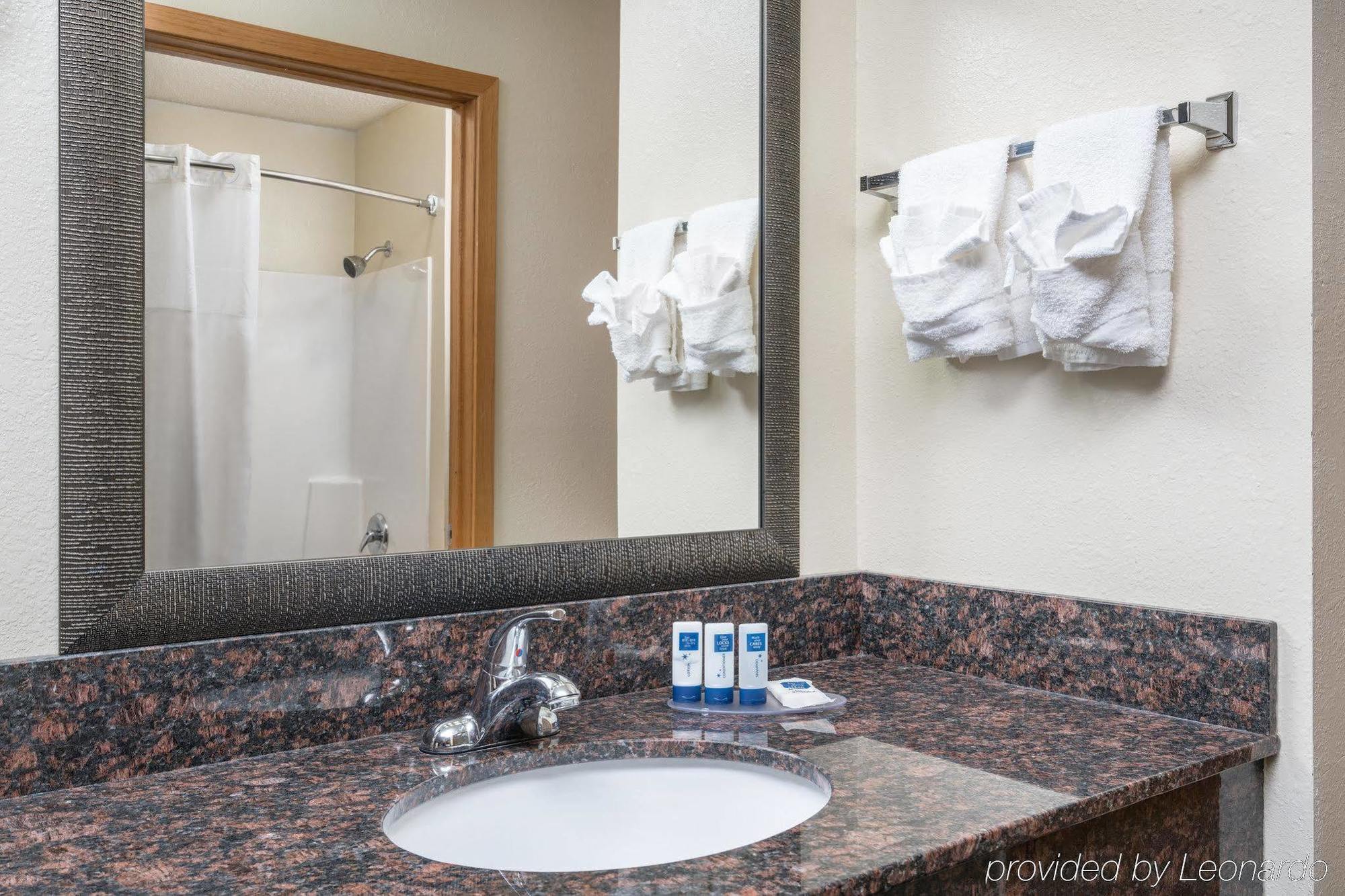 Americinn By Wyndham I-94 On Atv Trail 2* Black River Falls