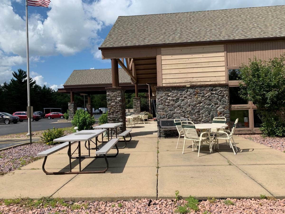 Americinn By Wyndham I-94 On Atv Trail Black River Falls